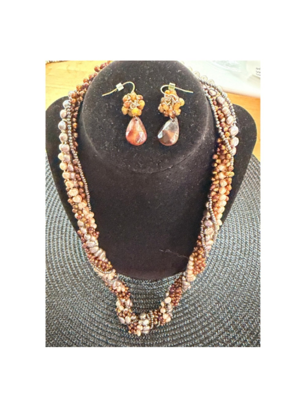 Brown Gold Pearl and Amber Tone Jewelry Set One Size - Picture 1 of 5
